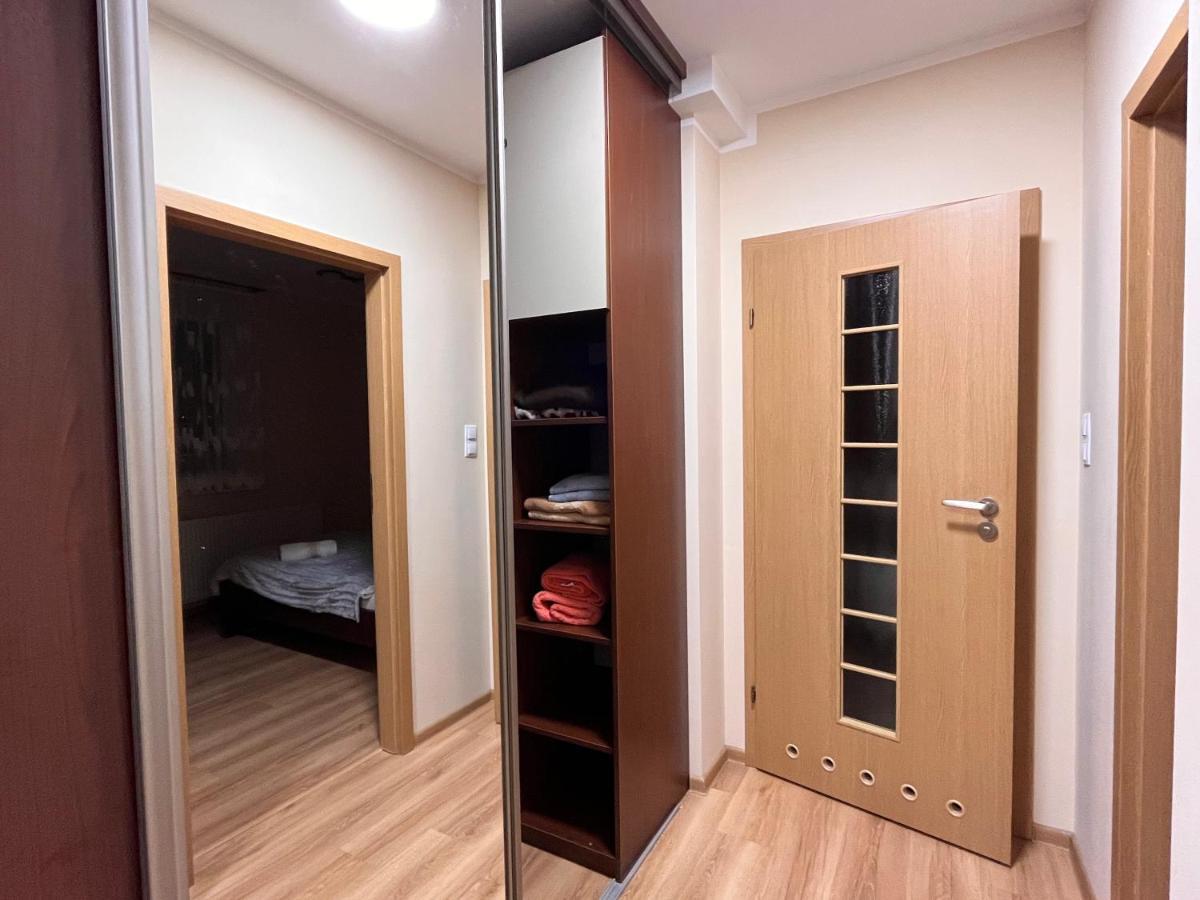 Komfortowy Apartament W Ustroniu, 57M2, Dwie Sypialnie, Darmowy Ogrodzony Parking, Osobna Kuchnia, Blisko Czantoria I Szlaki Piesze Apartment *